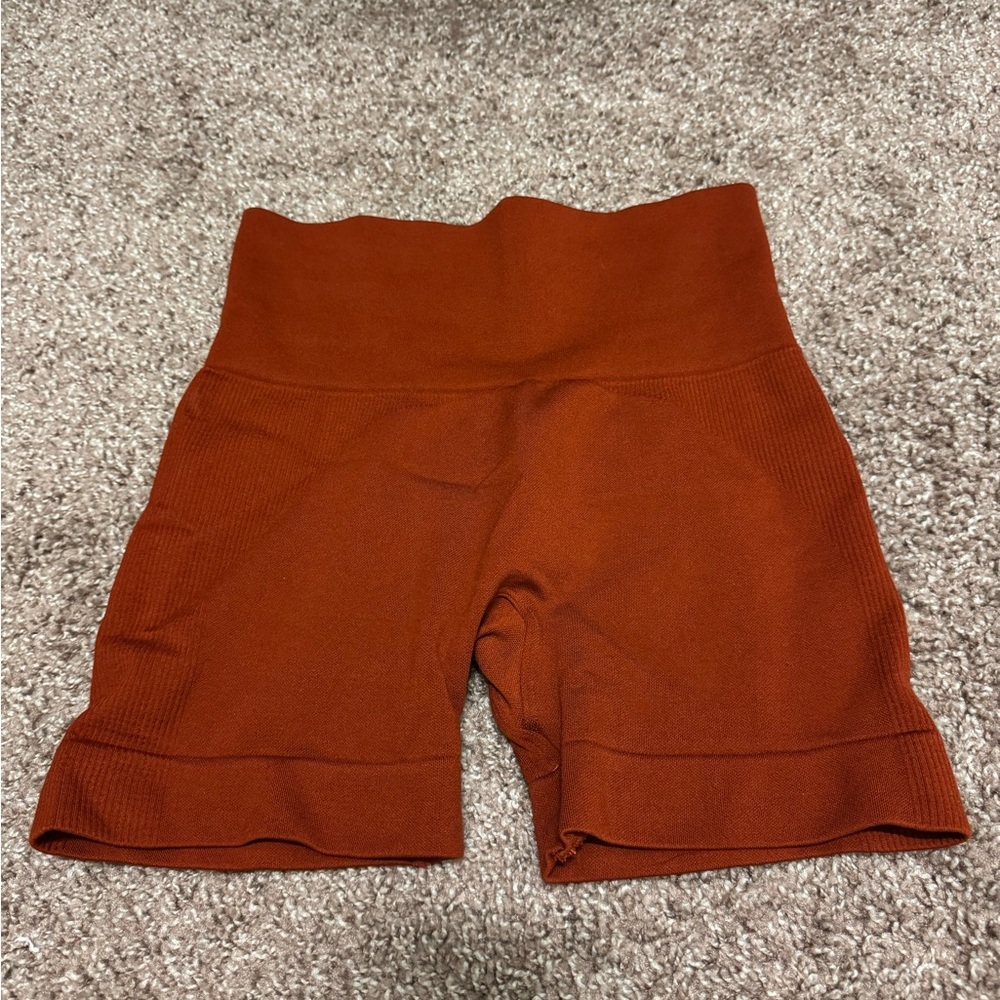 Set Active Shorts